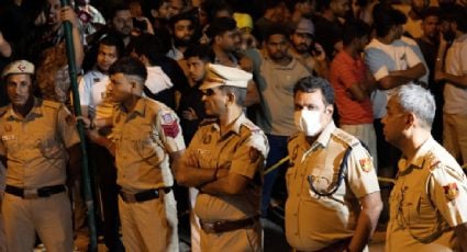 Colapsa un edificio comercial en Nueva Delhi; se reportan al menos seis fallecidos
