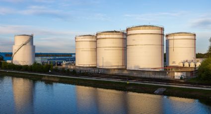 Petróleo de Texas abre con un incremento hasta los 102.5 dólares por barril tras nuevas tensiones en Ormuz