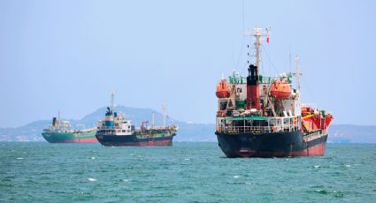 Al menos 20 mil tripulantes y mil 500 buques están atrapados en el Golfo Pérsico, según OMI