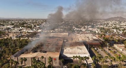 Reportan al menos cinco muertos y 30 heridos por incendio en Plaza Fiesta Las Palmas en Sinaloa