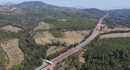 Mueren siete personas tras el choque de camionetas en autopista Morelia-Lázaro Cárdenas