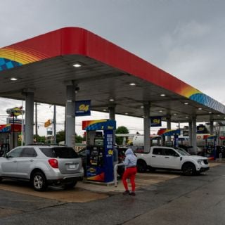 Inflación en EU llega a su nivel más alto desde hace tres años por conflicto en Irán