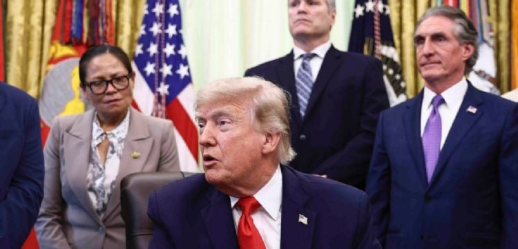 Trump da por terminado el conflicto con Irán, pero Teherán no confirma un acuerdo final