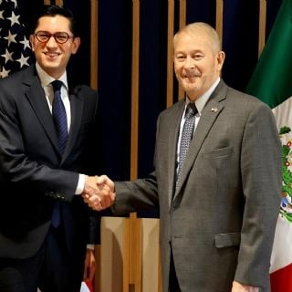 México y EU mantienen encuentro bilateral y anuncian una "nueva era" en materia de seguridad