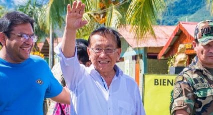 Presidente interino de Perú recorta su viaje a Europa ante los resultados de la segunda vuelta