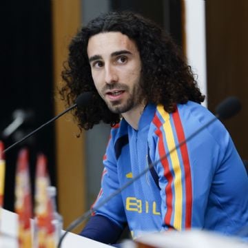 Real Madrid contrata al defensa español Marc Cucurella, canterano del Barcelona
