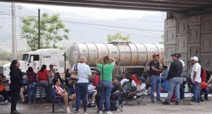 Bloqueos de la CNTE afectan el suministro de Pemex; reportan el cierre de 16 gasolineras en Oaxaca