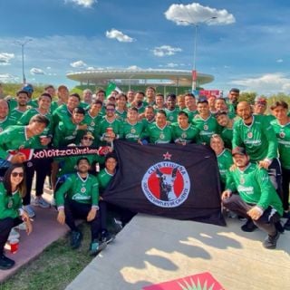 La plantilla de Xolos llega a Guadalajara para apoyar a Gilberto Mora en el juego ante Corea del Sur