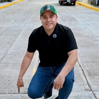 Alcalde en San Luis Potosí invita a celebrar el Día del Padre con "chicas buena onda"