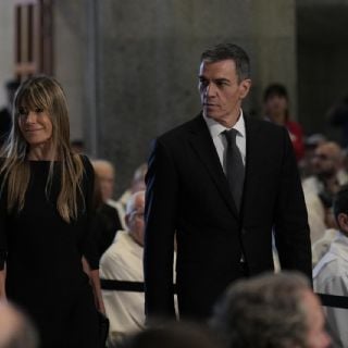 Begoña Gómez, esposa del presidente de España, será juzgada por corrupción, dictamina juez
