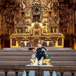 De la cancha a la iglesia: aficionados atribuyen a un milagro el pase de México al Niño Dios