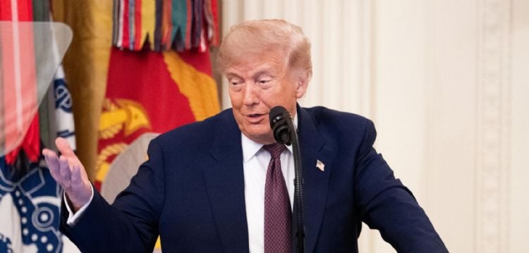 Trump se lanza otra vez contra Meloni y asegura que busca acercamiento para mejorar su imagen