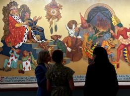 Mural de "Alicia en el país de las maravillas" recuerda que el arte puede contribuir a la salud
