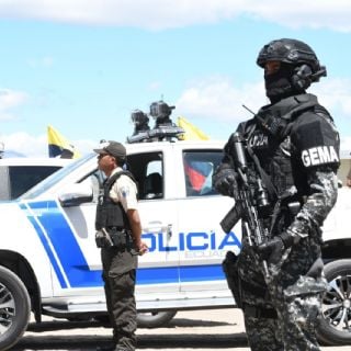 Encuentran ocho cuerpos en Ecuador; analizan si se trata de grupo de jóvenes desaparecidos