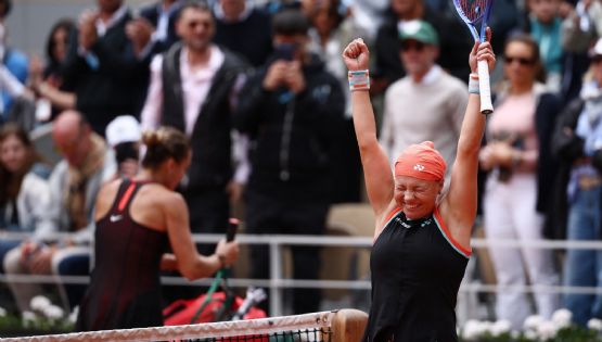 ¡Sabalenka, eliminada! La número 1 del mundo cae ante la rusa Diana Shnaider, quien avanza a Semifinales de Roland Garros