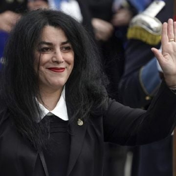 Fallece en el exilio Marjane Satrapi, autora de "Persépolis"; "murió de tristeza", revela su familia