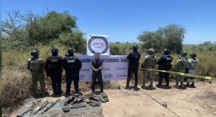 Capturan a tres hombres con rifles tipo AK-47 y equipo táctico en Sinaloa