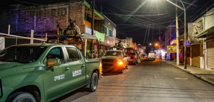 Ataque con drones en Sinaloa: lanzan explosivos contra policías y militares en Escuinapa