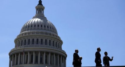 Senado de EU aprueba 70 mil millones de dólares adicionales para ICE