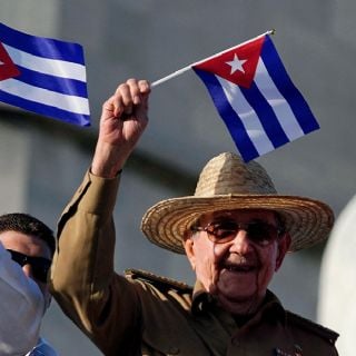 Raúl Castro reaparece por segunda vez tras ser imputado en EU; ahora en un evento militar