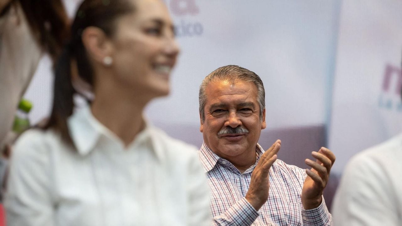 Caso Carlos Manzo: fiscalía de Michoacán cita a declarar al 