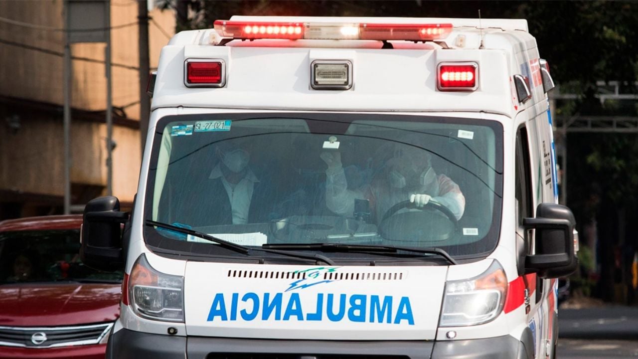 Explosión en un negocio en el Edomex deja cinco jóvenes lesi