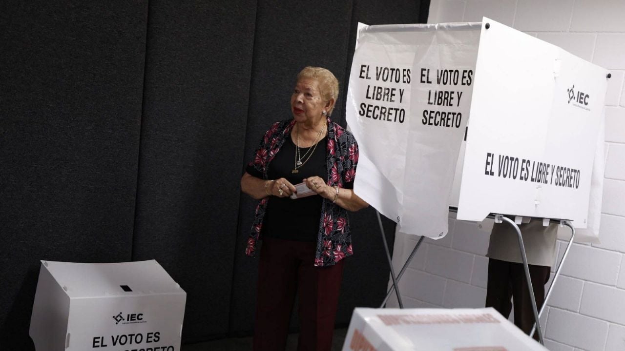 Cierran las casillas en Coahuila tras jornada para elegir a 