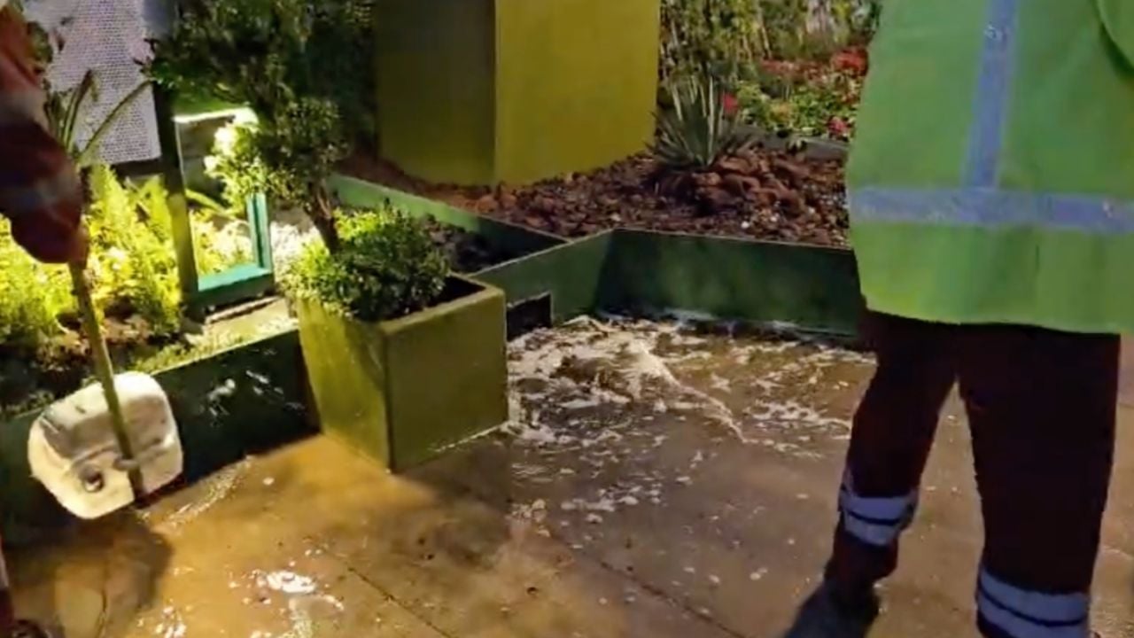 Se estrena la Calzada Flotante de Tlalpan con encharcamiento