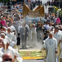 León XIV en España: cerca de 1.5 millones de personas asisten a misa y procesión de Corpus Christi en Madrid