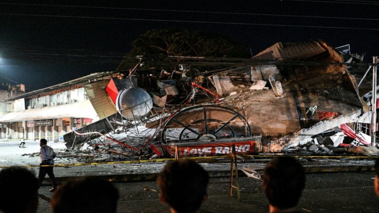 Aumenta a 35 el número de personas muertas tras terremoto ma