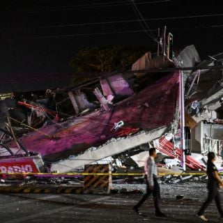 Suman al menos 19 personas muertas, 12 desaparecidas y 134 heridas por el terremoto en Filipinas