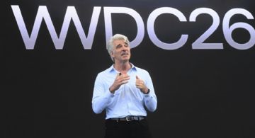 "Van a toda prisa sólo por hacerlo": portavoz de Apple critica la carrera tecnológica de la IA