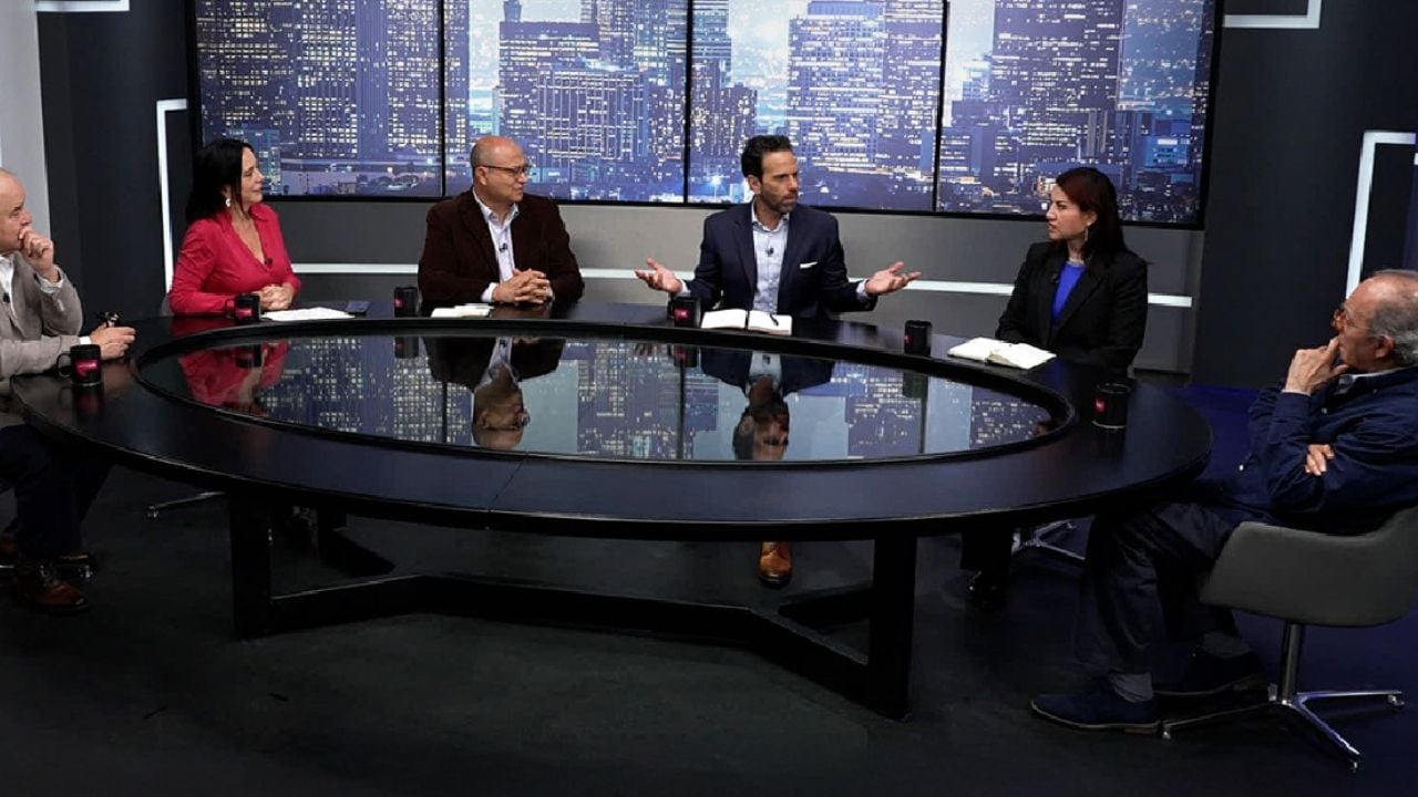 Mesa de Análisis con Loret: Lorena Becerra, Maite Azuela, Je