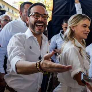Candidato Abelardo de la Espriella denuncia la presión armada en zonas donde ganó Iván Cepeda