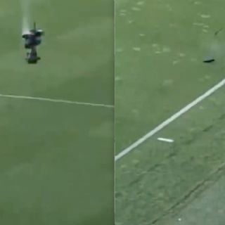 ¡Menudo susto! Cae cámara desde el techo del estadio en pleno partido Hungría vs Kazajistán