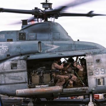 Ejército de EU lanza ataques contra Irán en respuesta por el derribo de un helicóptero militar