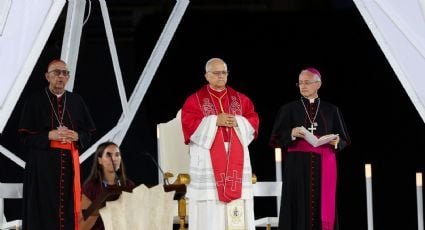 El papa se reúne con Bad Bunny y su familia tras asistir al estadio Santiago Bernabéu
