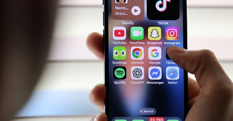 La lista de países que se suman a la prohibición de las redes sociales va creciendo.