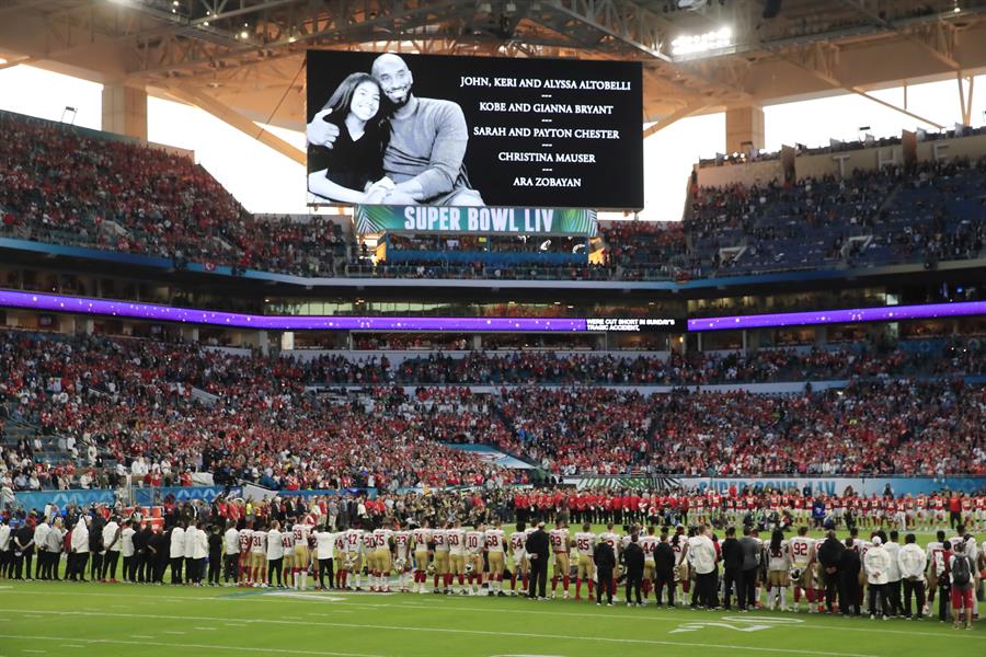 Minuto de silencio antes del inicio del Super Bowl para homenajear a Kobe Bryant y su hija