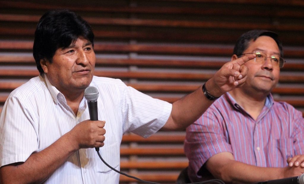 Candidatura de Evo Morales continúa bajo análisis