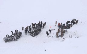 enterrados-nieve-avalancha-turquia