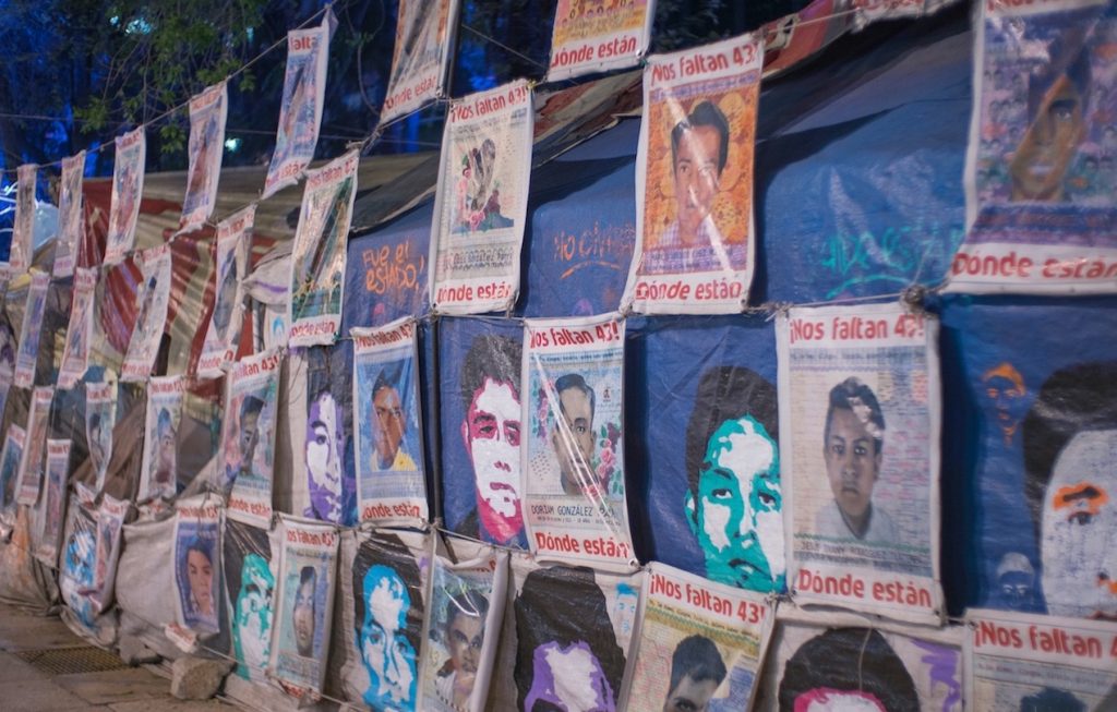 Gobierno-mexicano-ordena-reponer-investigación-caso-Ayotzinapa